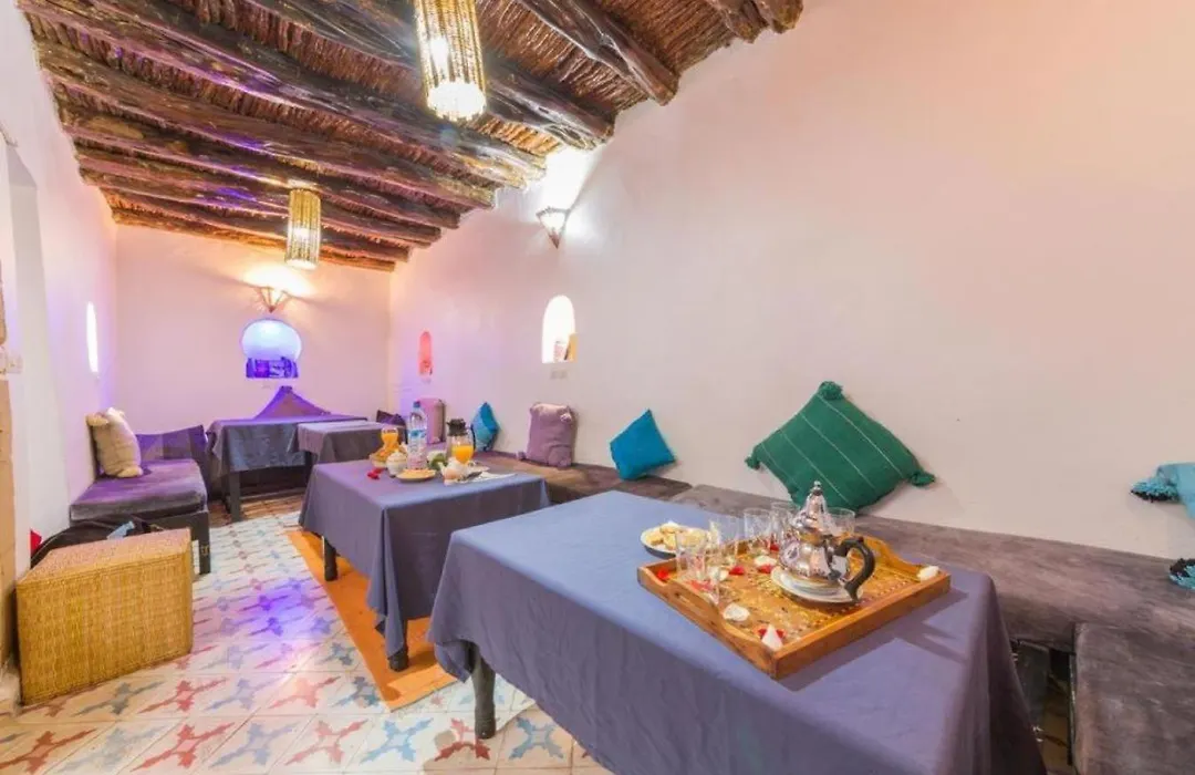 Riad Aylal-1